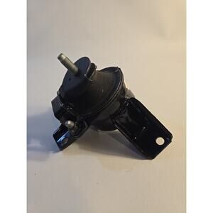 Genuine Hyundai OEM Front Right Engine Mount 06-10 Sonata 06-11 Azera Mobis